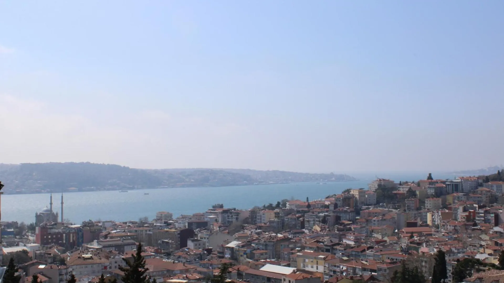 Bude Ortakoey Istanbul 0*,  Turkiet