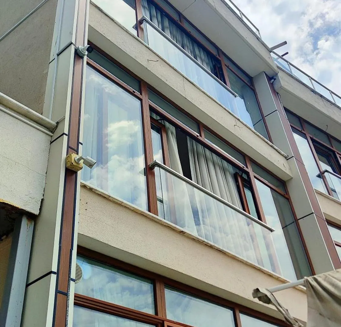 Hotell Bude Ortakoey Istanbul
